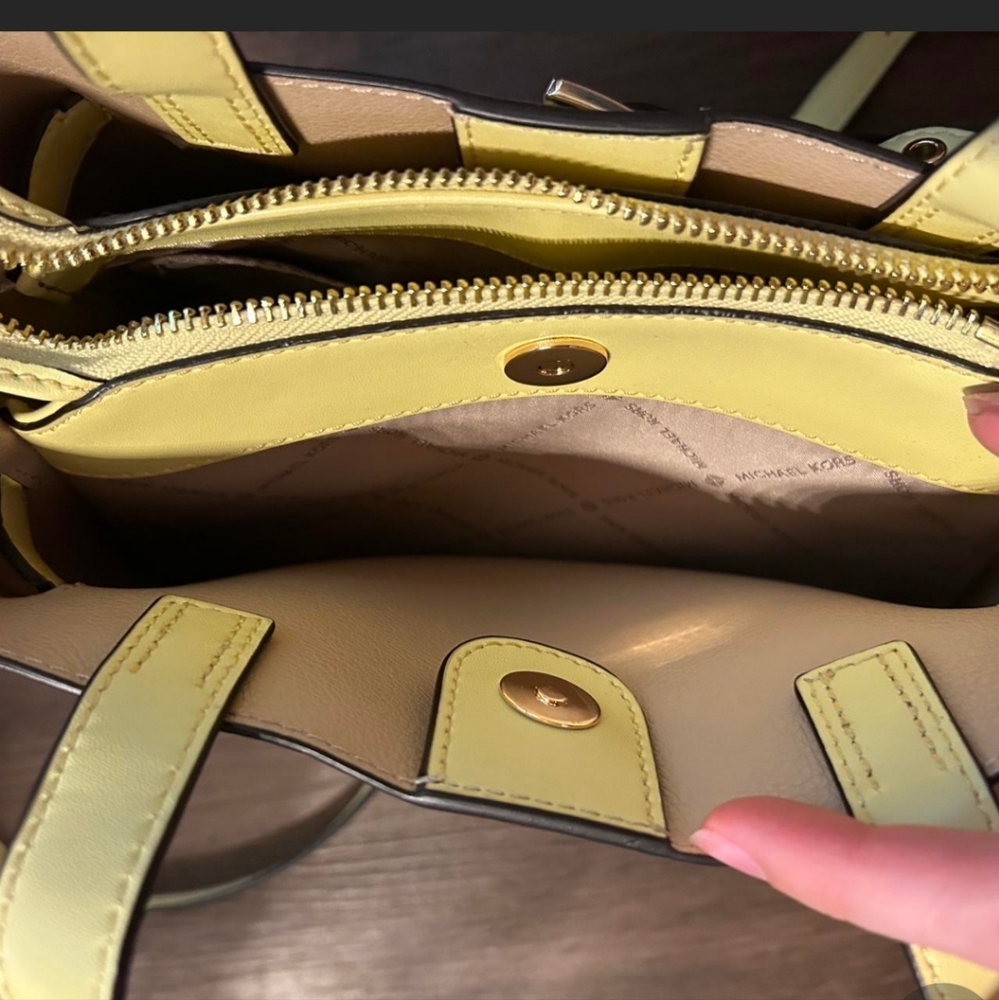 Yellow Michael Kors Satchel Crossbody With Gold H… - image 6